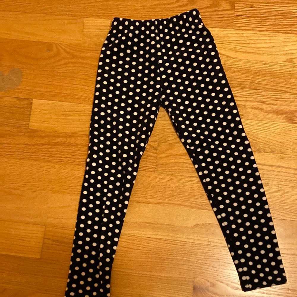 Black and white polkadots pajama pants sizes 7-8